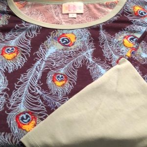 Lularoe small peacock Irma shirt top